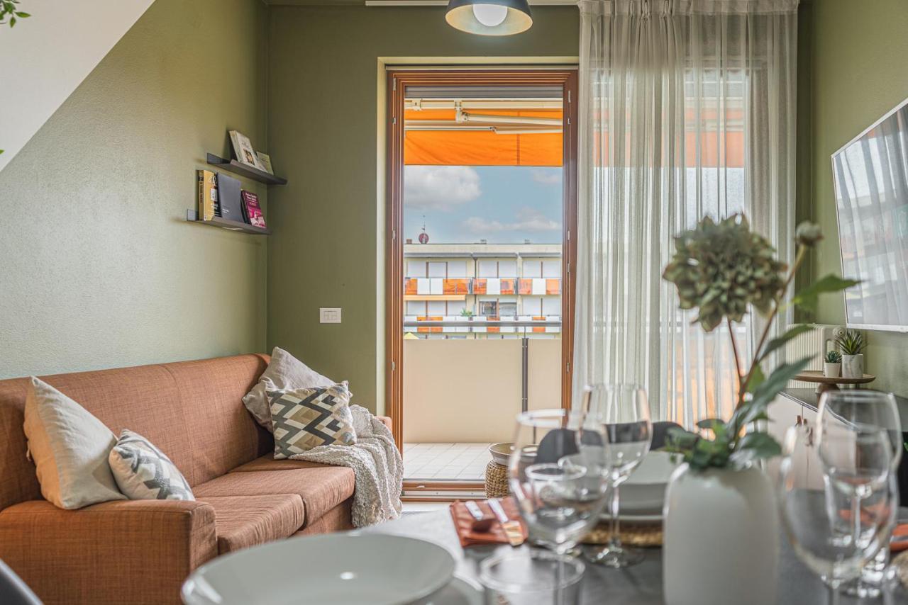 Hygge Family Apartment - One Step Away From The Lake!!! Sirmione Exterior photo