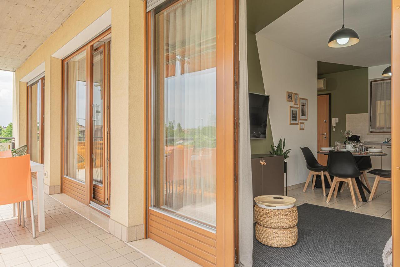 Hygge Family Apartment - One Step Away From The Lake!!! Sirmione Exterior photo